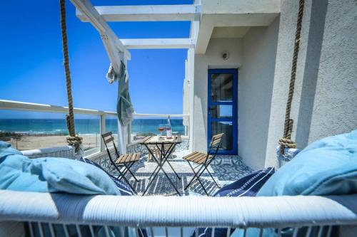 Facilities, Authentic Beachfront Apartment in Nahariya