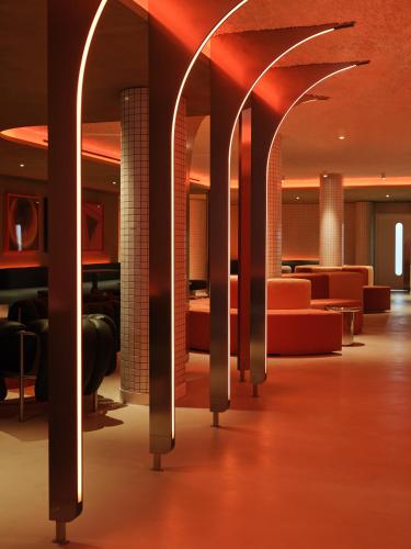Shared lounge/TV area, Otherwander Soho Pod Hotel in London