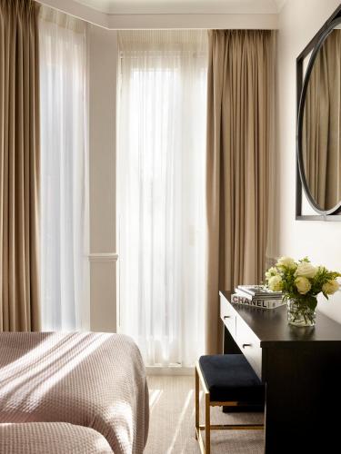 Collingham Serviced Apartments - image 27