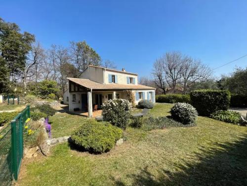 Maison Familiale avec Piscine