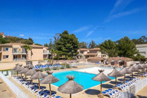 Plages de sable fin, piscine, hammam, tennis LESCLESDENICOLE - Location saisonnière - La Londe-les-Maures