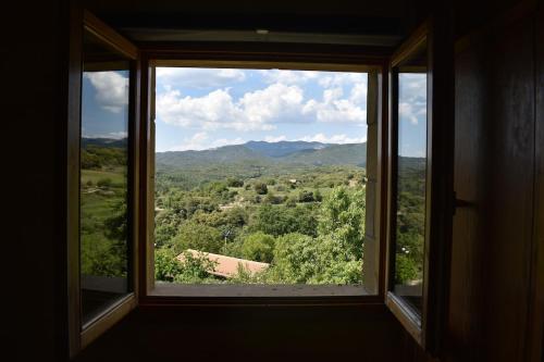 Koplietošanas atpūtas telpa ar TV, O Caxico - Casa Rural in Biel