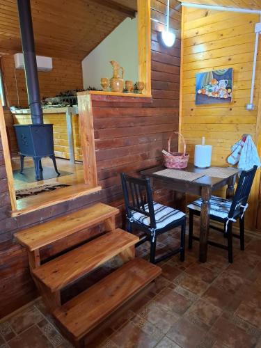köök, Cabana trenulețelor (Cabana trenuletelor) in Cornu De Jos
