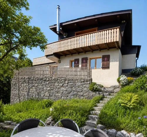 Chalet Montana mit Bergblick in Brunig, Schweiz