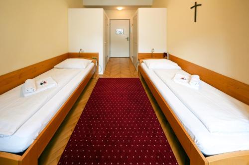 Gästehaus im Priesterseminar Salzburg in Salzburg