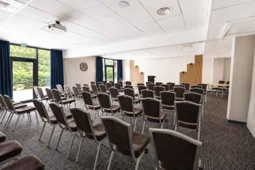 ibis Styles Evry Lisses - main image