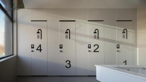 Cut wood youth hostel - image 3