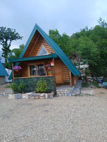 Lake house angela in Niksic