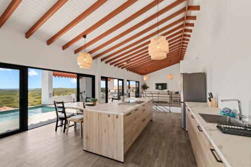 virtuve, Villapark Fontein, Bista di Laman, stunning views over Bandabou in Fontein