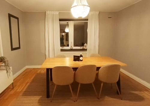 Vybavení, CosyPlace; close to beach, nature, train, grocery in Kopingebro