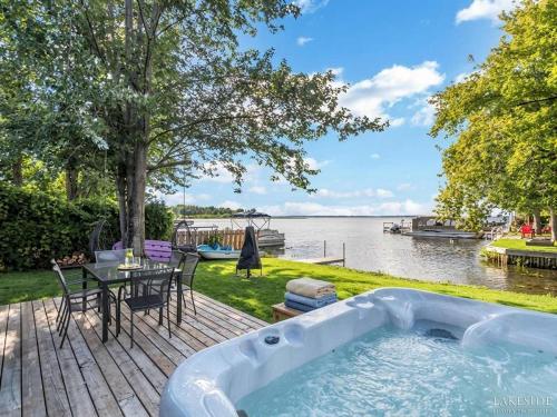 Spa & WaterFront - Chalet Beau-Lac de Campagne