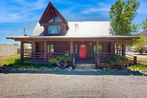. Fundir Cabin