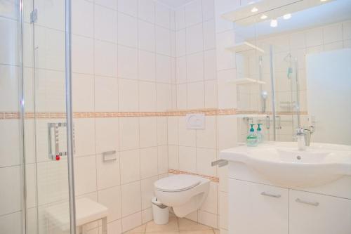 Badkamer, Haus Belvedere App 56 WLAN inkl in Gromitz