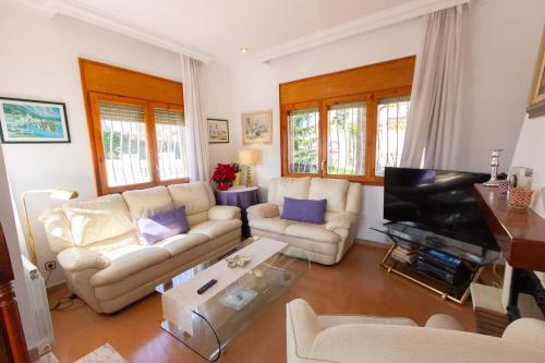 Shared lounge/TV area, Catalunya Casas Relaxing villa with private pool near Costa Brava in Sils