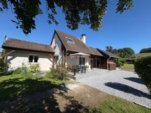 Viesnīcas āriene, Le chalet de l Escaut in Banteux