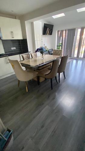 New Build Eamont RD - image 19