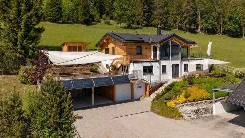 Austrian Alpine Apartments in Ramsau am Dachstein, Österreich