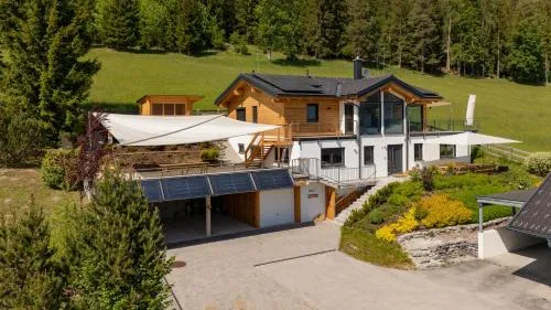 Austrian Alpine Apartments in Ramsau am Dachstein, Österreich