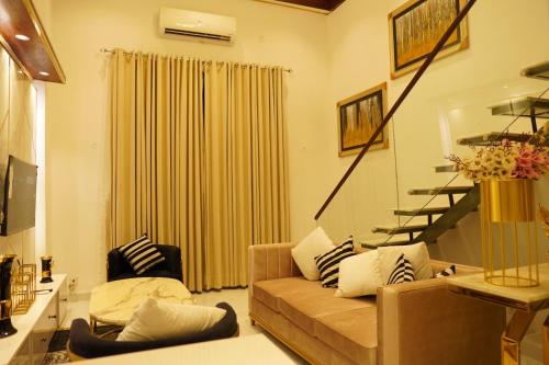 Amanah LUXURY Apartments  lahore - image 11
