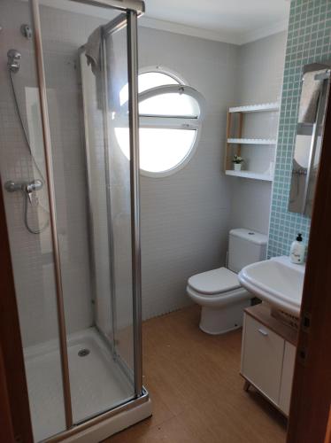 Vannas istaba, Apartamento rodeado de mar y montañ (Apartamento rodeado de mar y montan) in Els Poblets