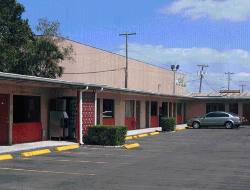 Plaza Travel Inn in Clewiston