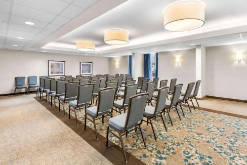 Sonesta Essential Houston Hobby Airport – Houston, TX