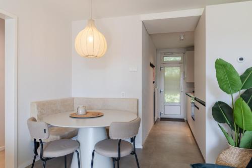 Welcome in - Appartementen Kurhaus - op loopafstand van Strand & Duinen in hartje Zoutelande in Coutelande