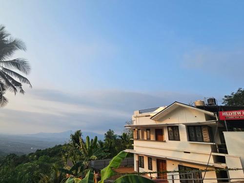 Hillview Holidays in Kelakam