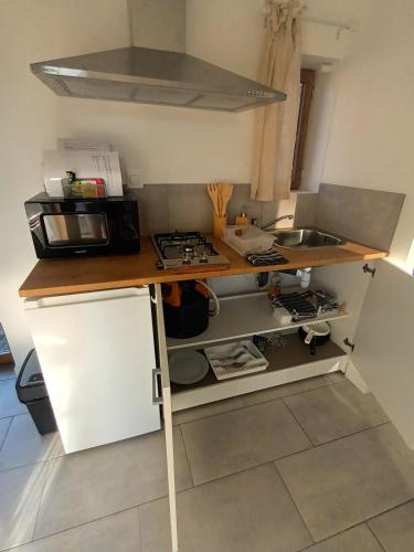 Studio 2 personne maximum, proche de Niort, Surgères (Studio 2 personne maximum, proche de Niort, Surgeres) in Villeneuve-la-Comtesse