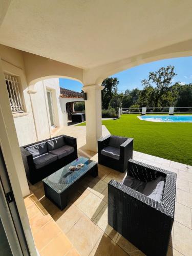 Magnifique villa provencale entre mer et lac in Bagnols-en-Foret
