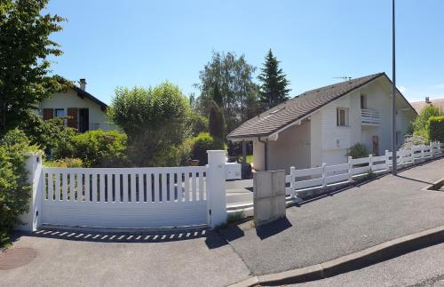 Annecy - maison pour 8 adultes - avec jardin