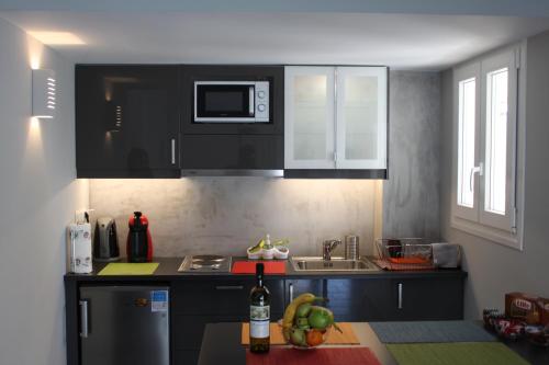 Apartment in the Centre of Athens 1