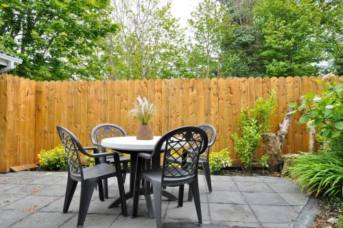 Ash Grove House - image 7