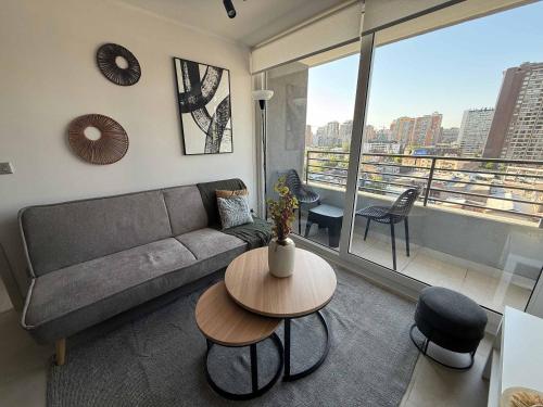 Cozy 2BR Escape for Three in Vibrant Nunoa