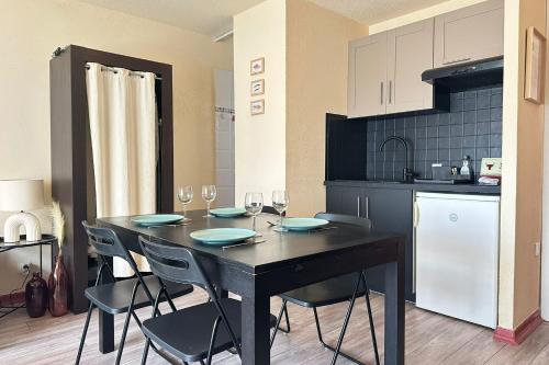 Le Petit Marius Duplex climatisé avec parking au Grau-du-Roi - image 3