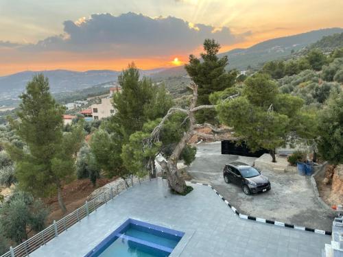 The Pine Tree Chalet in Jerash