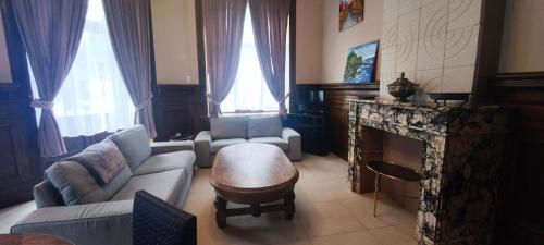 Résidence Bayard (Residence Bayard) in دينانت