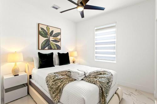 Lux Backyard/Heated Pool/Everglades/Speedway/Keys! in Miami, USA