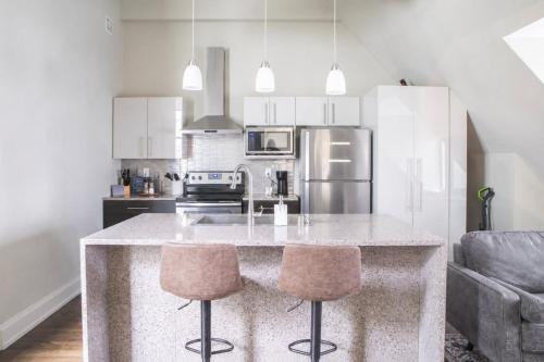 Flexhome East Town 1BR MF5 in Milwaukee, USA