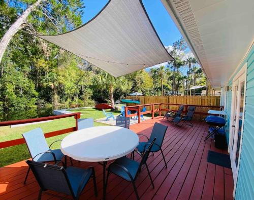 Turtle House, Crystal River