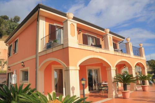 Viesnīcas āriene, Villa Gramati in Savoca