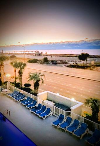 Grand Caribbean in Waterfront/beach