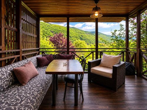 ❆cozy, 4 BR. Villa in Ananuri❆ in Ananuri