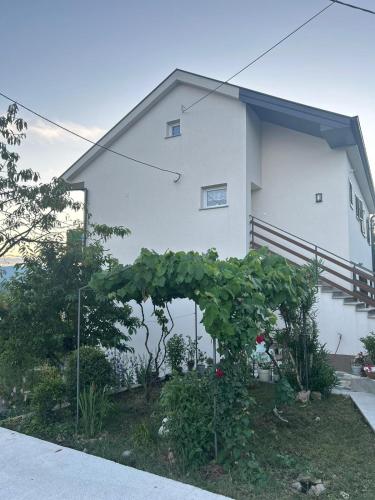 Deluxe apartman Mimi Viskovo with a free parking space in Sroki