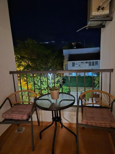 Nadja Apartment Bar