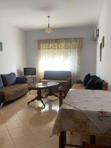 Orikum Apartment