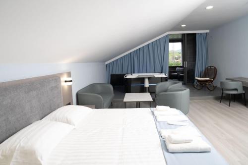 GRIG Villa & Hotel in Stepʼanavan