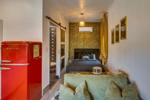 Great for Work! Chic & Cozy Los Angeles Unit in Sherman Oaks