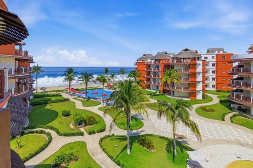 Viesnīcas āriene, Beachfront Vacation Condos, Palmarito Beach, Vivo Resorts in Chano