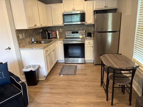 211 Lulac Street, Alvin TX Luxury Apartments in Alvin, USA